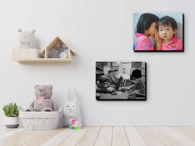 Who Is The Storyteller In Your Family (Canvas Prints)